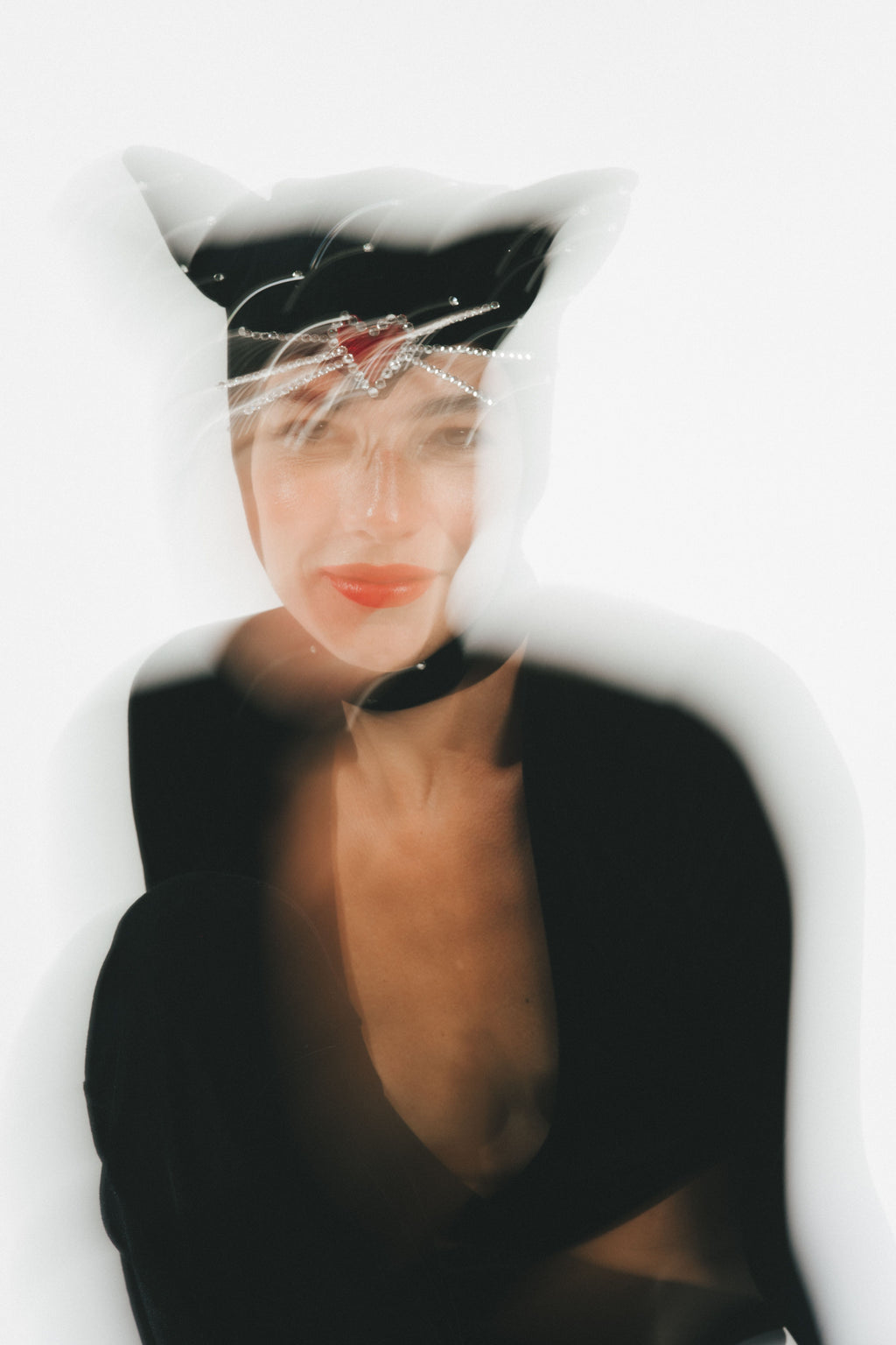 THE BLACK KITTY BONNET