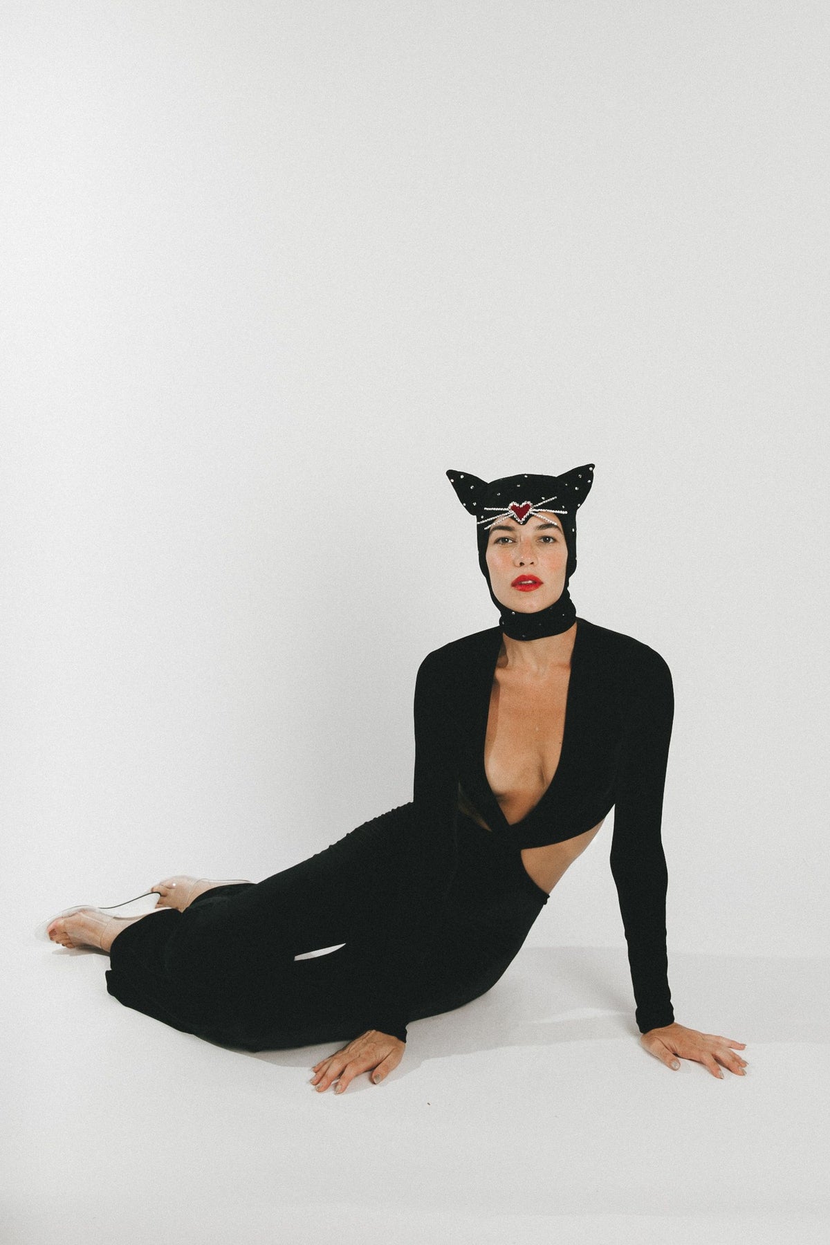 THE BLACK KITTY BONNET